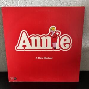 ANNIE A New Musical Vinyl Record LP 1977 CBS 34712 Broadway Cast